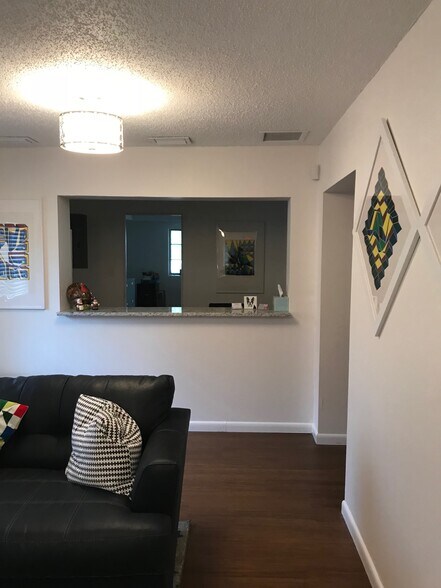 More Photos Of 230 Benmore Dr, Winter Park Medical For Sale