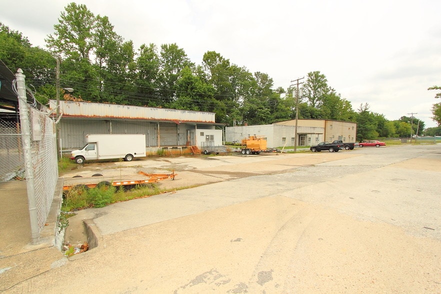 More Photos Of 4030 Seaguard Ave, Portsmouth Warehouse For Lease