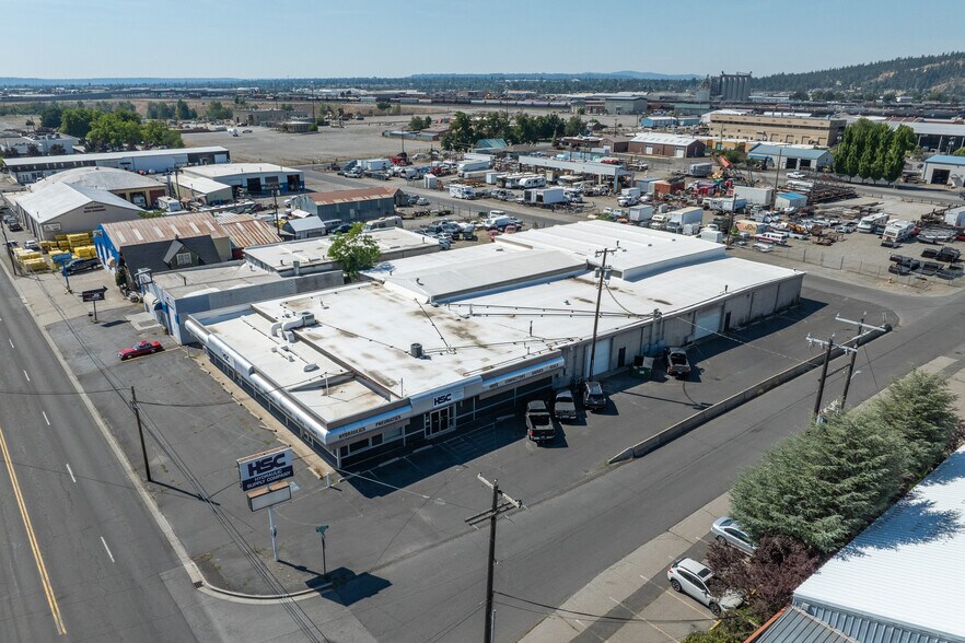 More Photos Of 5417 E Broadway Ave, Spokane Service For Sale