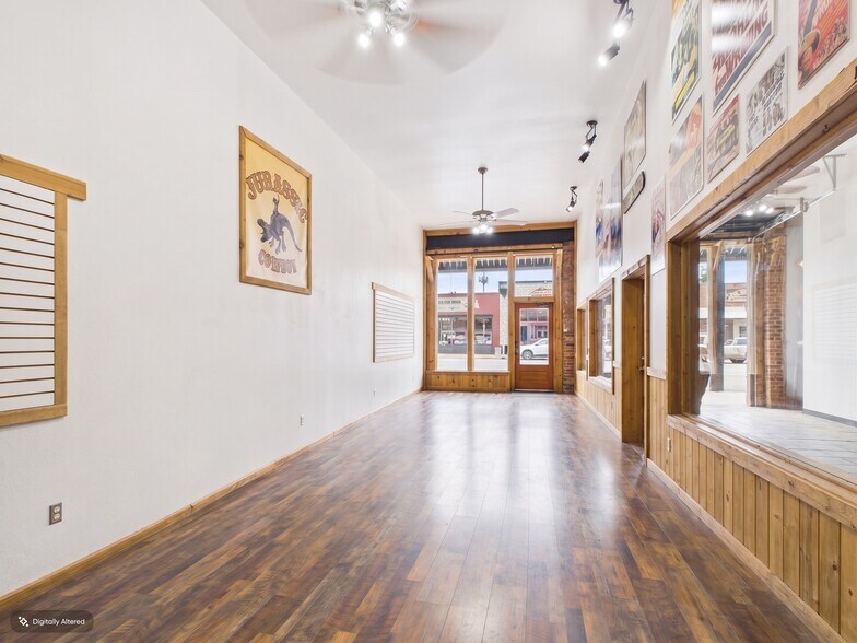 More Photos Of 532 Greybull Ave, Greybull Storefront Retail Office For Sale