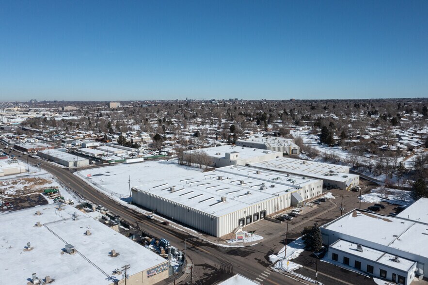 More Photos Of 1351 W Stanford Ave, Englewood Warehouse For Lease