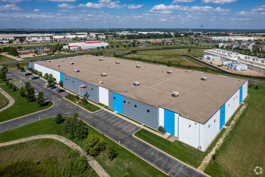 More Photos Of 1451 Dean Lakes Trl, Shakopee Manufacturing For Lease