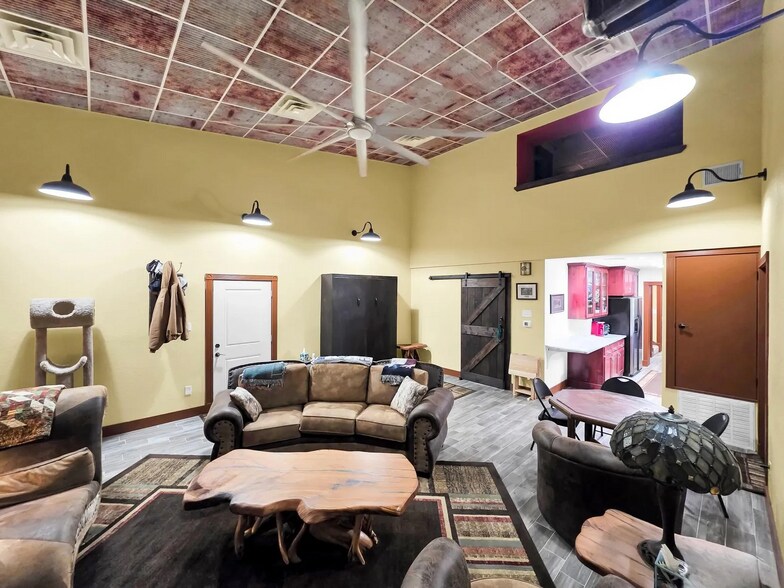 More Photos Of 10024 County Road 207, Centerville Land For Sale