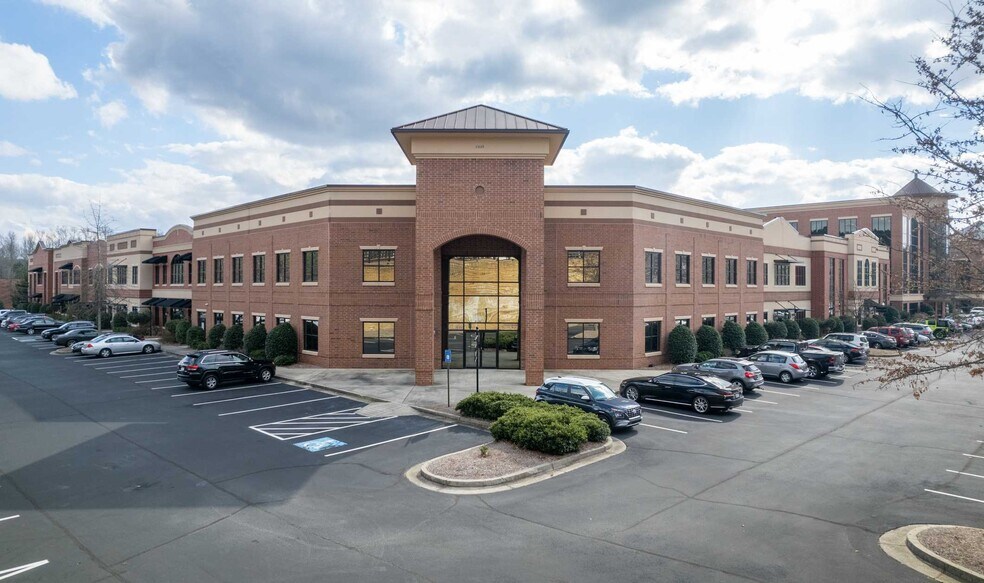 More Photos Of 6485 Shiloh Rd, Alpharetta Light Distribution For Sale