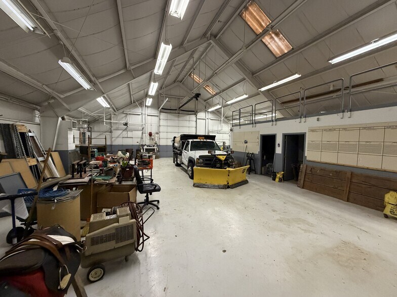 More Photos Of 4949 S Cr-25a, Tipp City Manufacturing For Sale