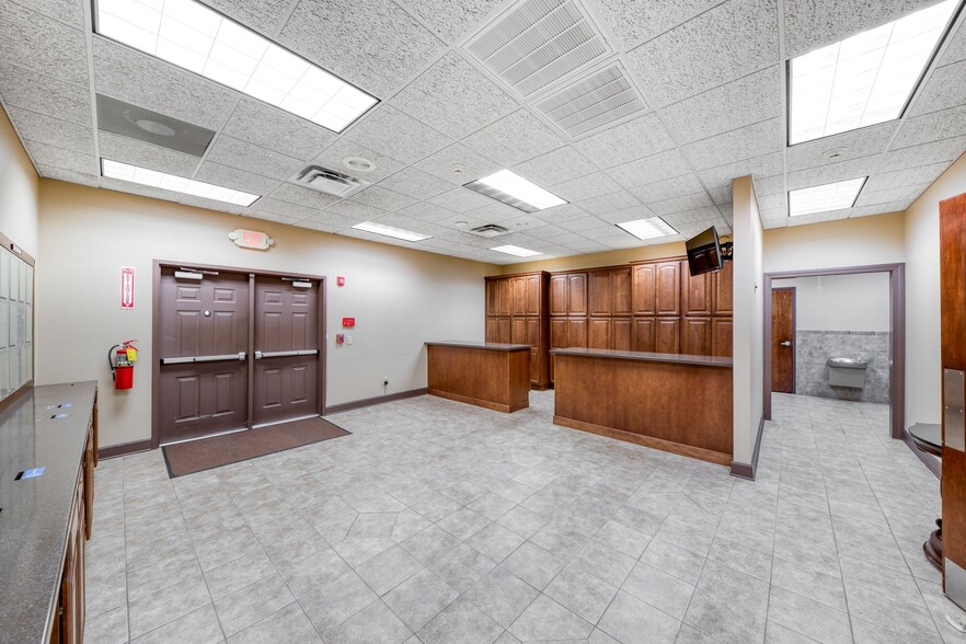 More Photos Of 1184 Davis Pl NW, Atlanta Religious Facility For Sale