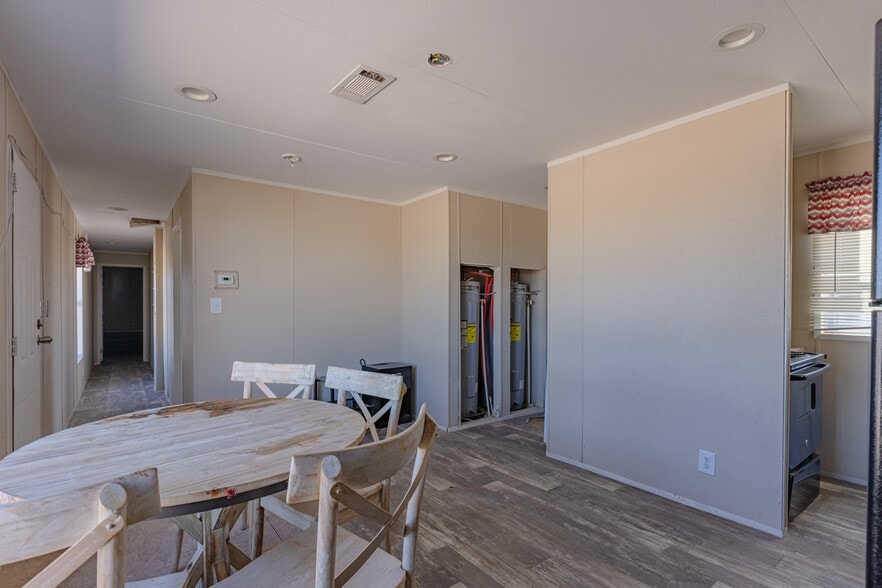 More Photos Of 9604 W County Road 152, Midland Warehouse For Sale