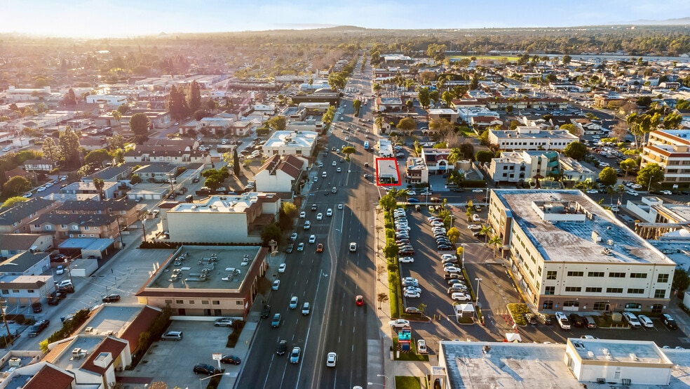 More Photos Of 3691-3699 Katella Ave, Los Alamitos Storefront For Lease