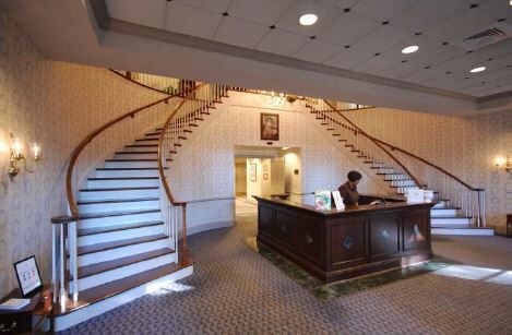 More Photos Of 8818 W Market St, Colfax Loft Creative Space For Lease