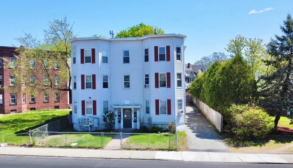 More Photos Of 855 Liberty St, Springfield Apartments For Sale