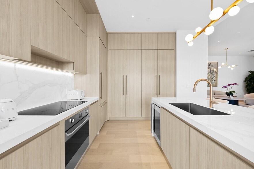 More Photos Of 315 NE 3rd Ave, Fort Lauderdale Apartments For Sale