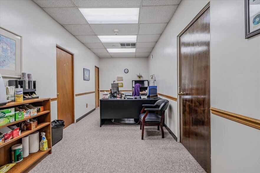 More Photos Of 723 Braddock Ave, Braddock Office For Sale
