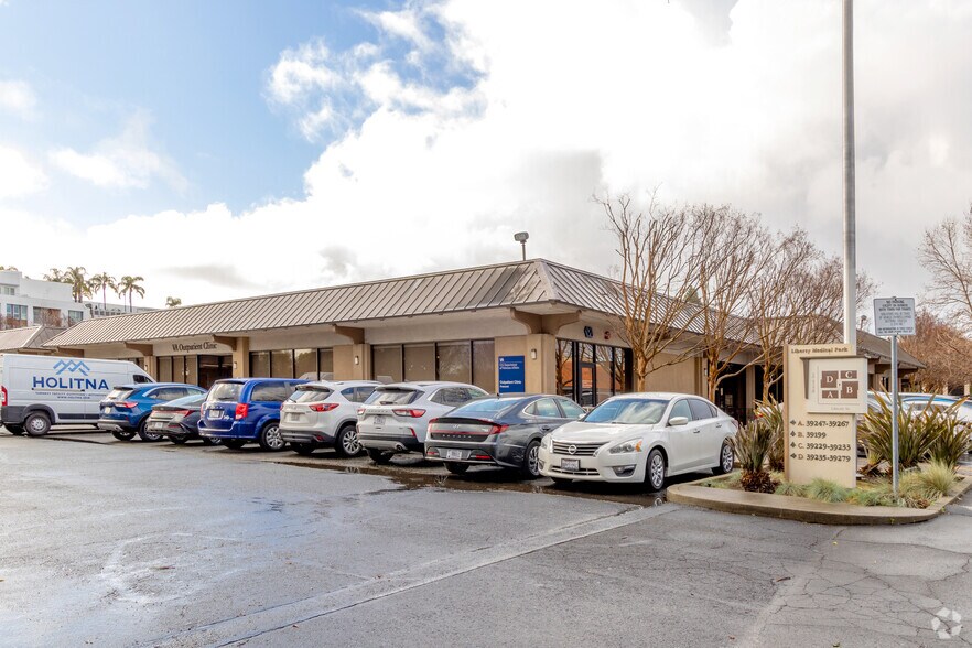 More Photos Of 39191-39217 Liberty St, Fremont Medical For Sale