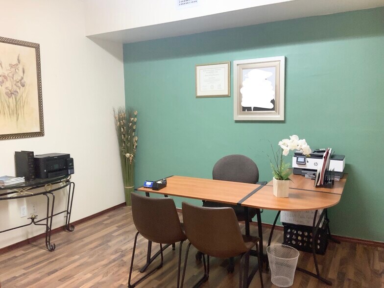 More Photos Of 208 N Arroyo Blvd, Los Fresnos Flex For Sale