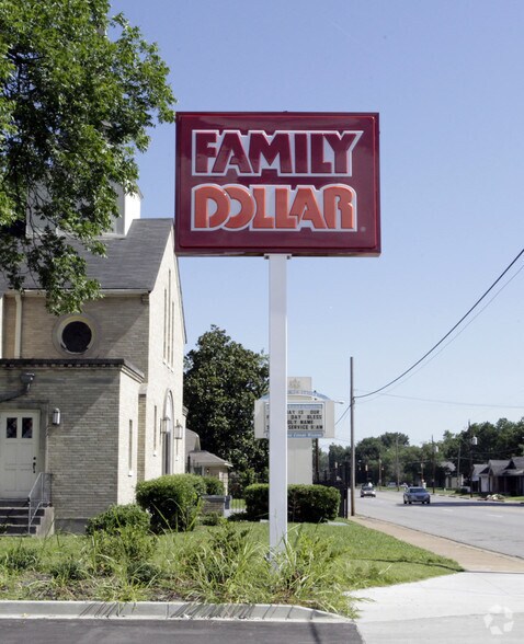 More Photos Of 1427 N Hollywood St, Memphis Freestanding For Lease