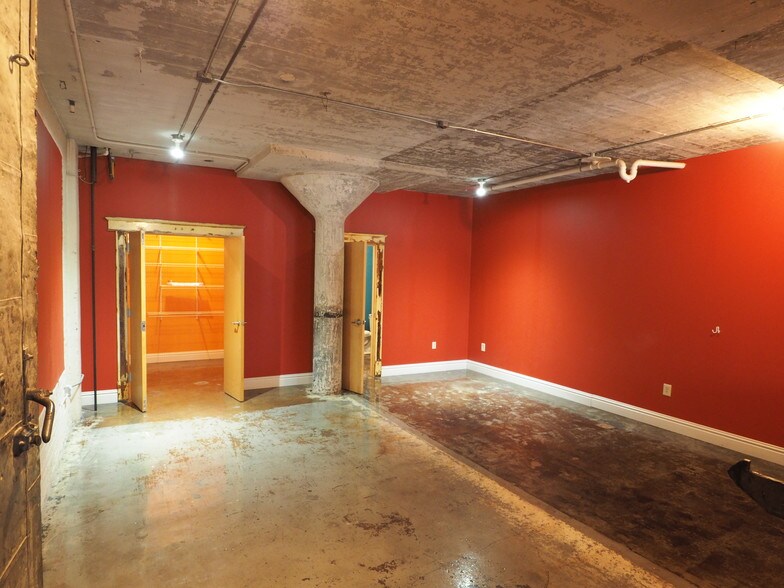 More Photos Of 2400 S Jefferson Ave, Saint Louis Office For Lease