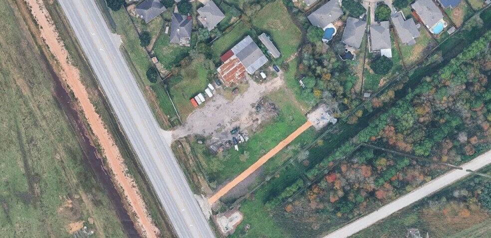 More Photos Of 4927 Highway 146, Bacliff Land For Sale