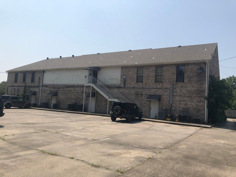 More Photos Of 5235 Florida Blvd, Baton Rouge Office For Sale