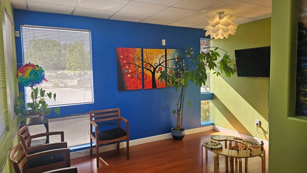 More Photos Of 450-470 E Calaveras Blvd, Milpitas Medical For Lease