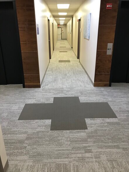 More Photos Of 1110-1118 Herndon Pky, Herndon Office For Lease