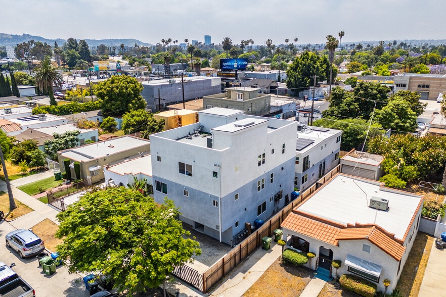 More Photos Of 2223 S Highland Ave, Los Angeles Apartments For Sale