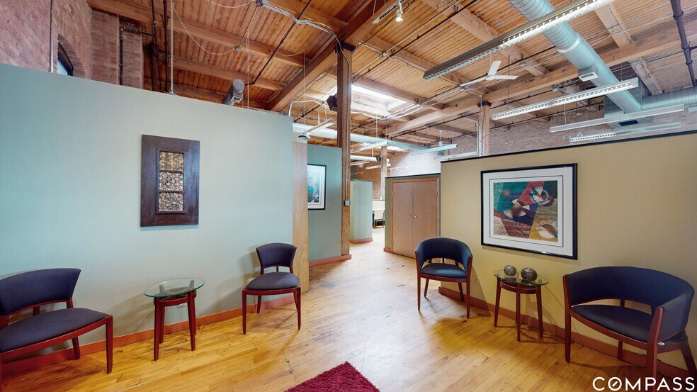 More Photos Of 2241 S Wabash Ave, Chicago Loft Creative Space For Sale