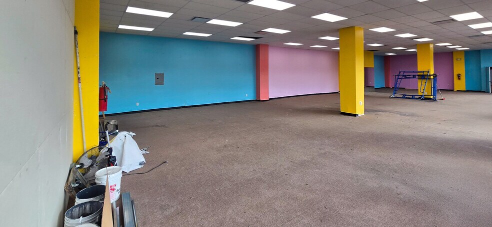 More Photos Of 2413-2441 Flatbush Ave, Brooklyn Storefront For Lease