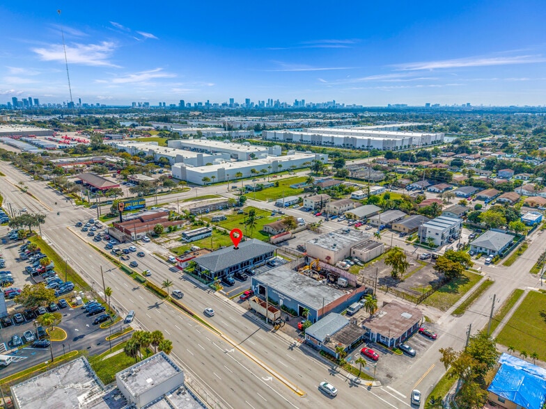 More Photos Of 4030 Pembroke Rd, Hollywood Freestanding For Sale