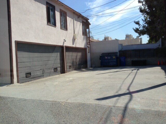 More Photos Of 12036 Magnolia Blvd, Valley Village Apartments For Sale