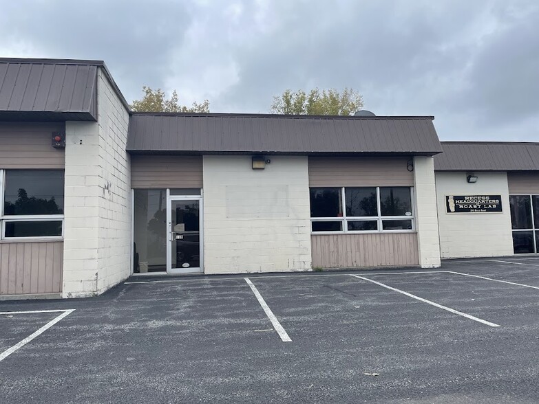 Primary Photo Of 116 Boss Rd, Syracuse Showroom For Lease