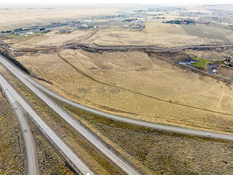 More Photos Of Badger, Kennewick Land For Sale