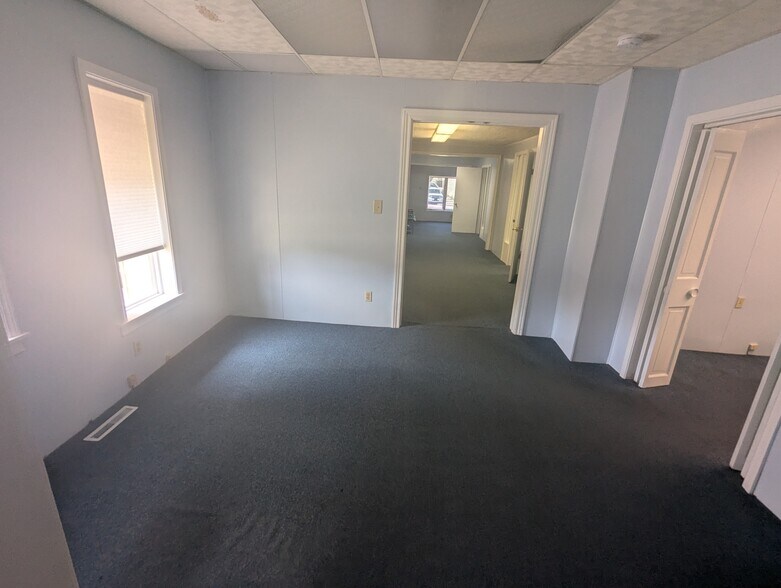 More Photos Of 1416-1418 Franklin St, Michigan City Storefront Retail Residential For Sale