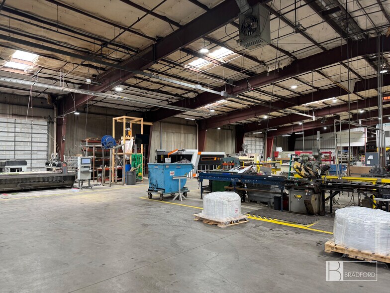 More Photos Of 5100 Marshall St, Sherman Industrial For Sale