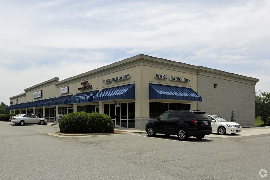 More Photos Of 218-250 Venture Dr, Smithfield General Retail For Lease