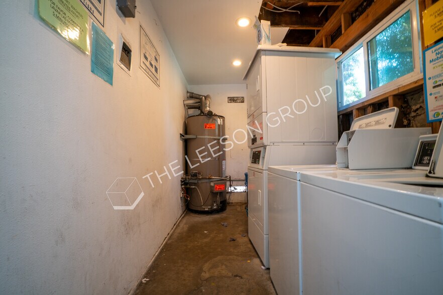 More Photos Of 1764 W Juno Ave, Anaheim Apartments For Sale