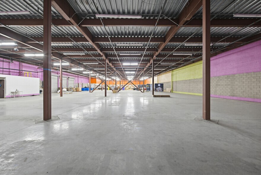 More Photos Of 15001 S Figueroa St, Gardena Distribution For Sale