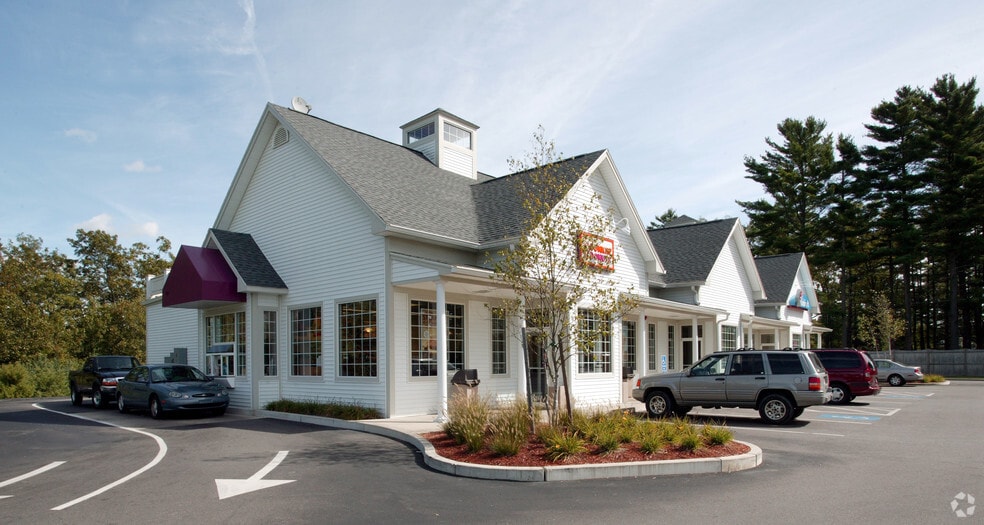 More Photos Of 80 Main St, Carver Freestanding For Lease