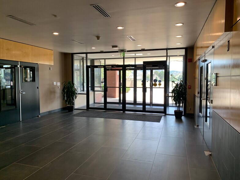 More Photos Of 5825 Delmonico Dr, Colorado Springs Office For Lease