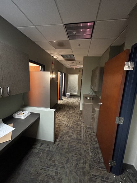 More Photos Of 7625 Maple Lawn Blvd, Fulton Medical For Sale