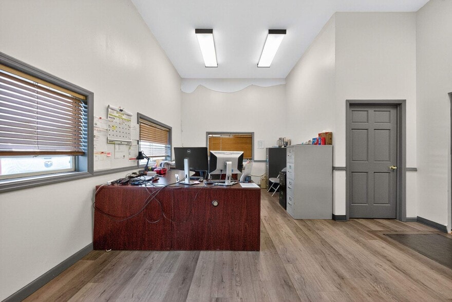 More Photos Of 2261 Western Tpke, Duanesburg Warehouse For Sale