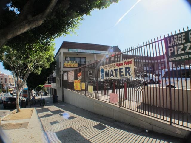 More Photos Of 505-545 S Alvarado St, Los Angeles Unknown For Lease