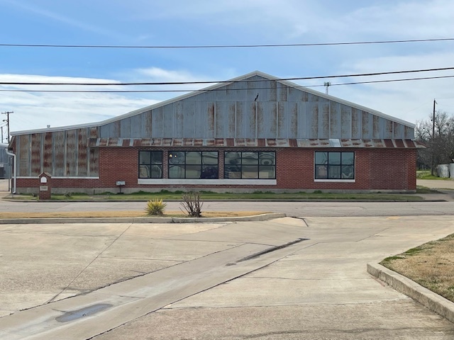 Primary Photo Of 2101 S 21st St, Waco Light Manufacturing For Lease