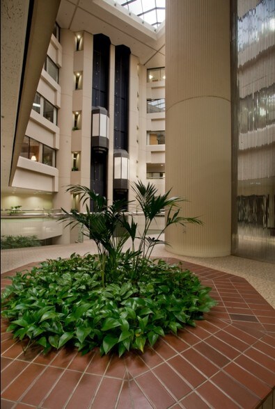 More Photos Of 1000 Broadway, Oakland Office For Lease