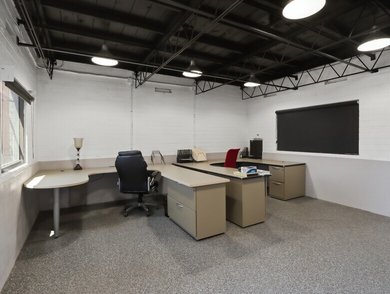 More Photos Of 420 N 15th Ave, Phoenix Loft Creative Space For Sale