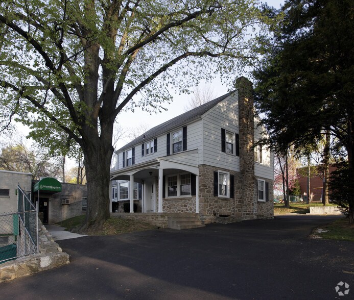 More Photos Of ,  Office For Sale