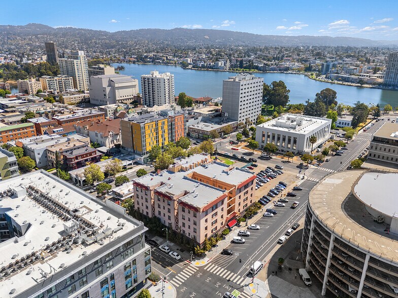 More Photos Of 184 13th St, Oakland Apartments For Sale