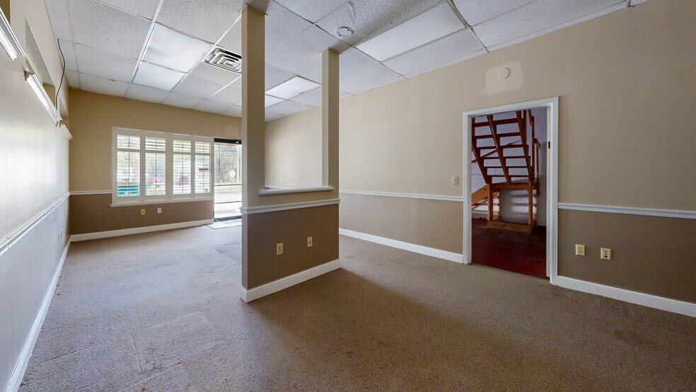 More Photos Of 461 Forrest Ave, Cocoa Warehouse For Lease