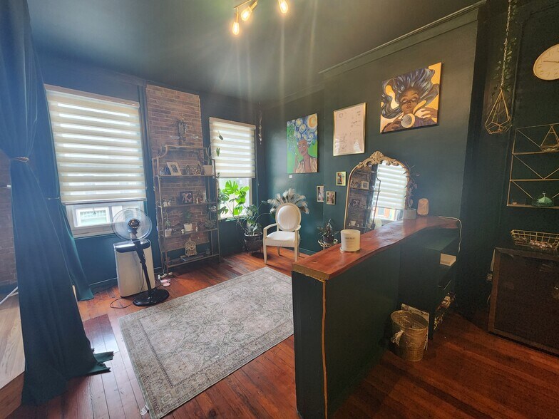 More Photos Of 322 Main St, Poughkeepsie Storefront Retail Residential For Sale