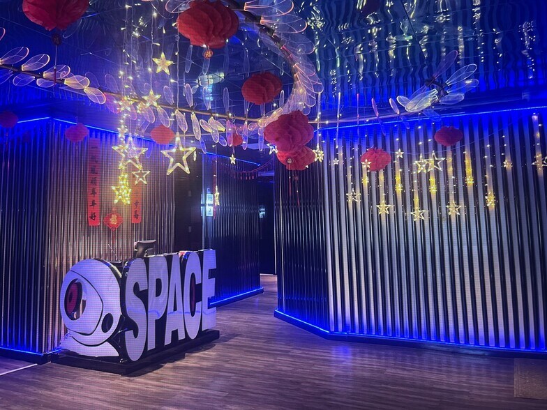 More Photos Of 9936-9944 Lower Azusa Rd, El Monte General Retail For Lease