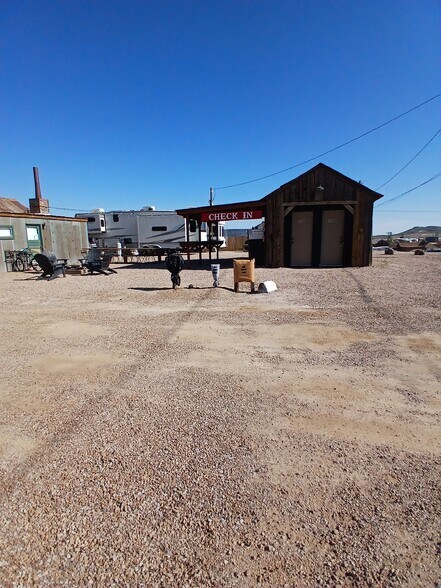 More Photos Of 317 N Columbia St, Goldfield Manufactured Housing Mobile Home Park For Sale